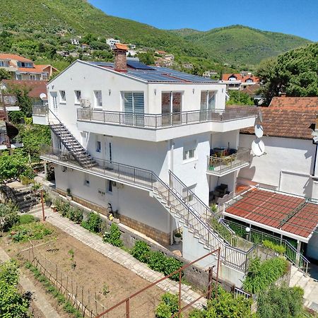 Apartments Ljubica แฮร์เซ็ก-โนวี ภายนอก รูปภาพ
