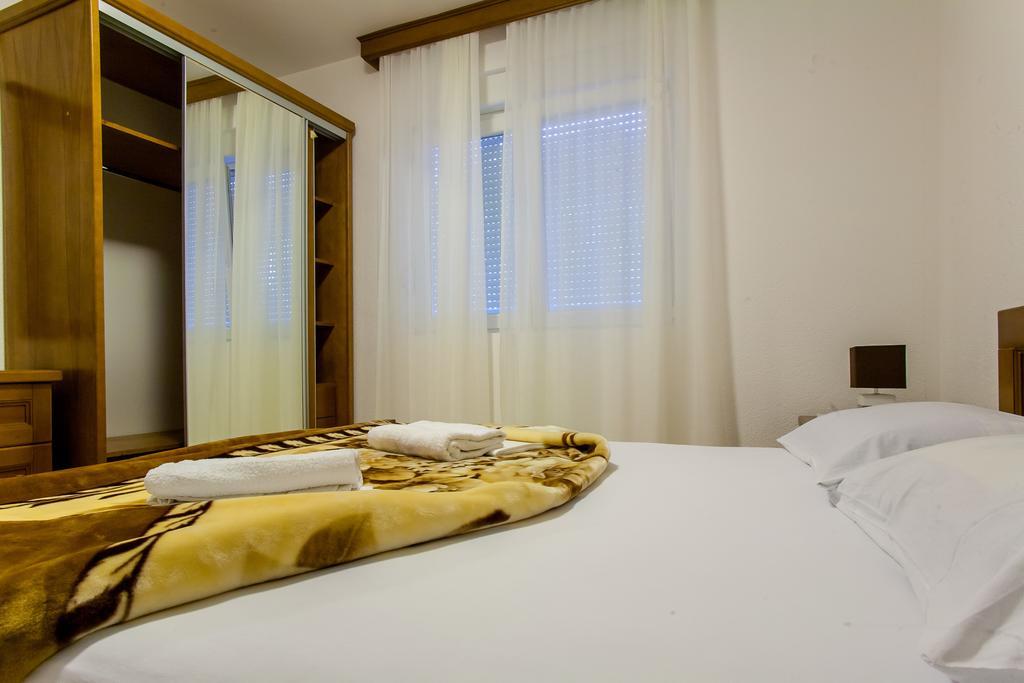 Apartments Ljubica แฮร์เซ็ก-โนวี ห้อง รูปภาพ