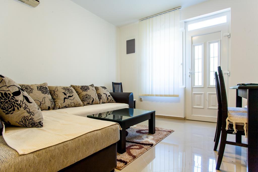 Apartments Ljubica แฮร์เซ็ก-โนวี ห้อง รูปภาพ