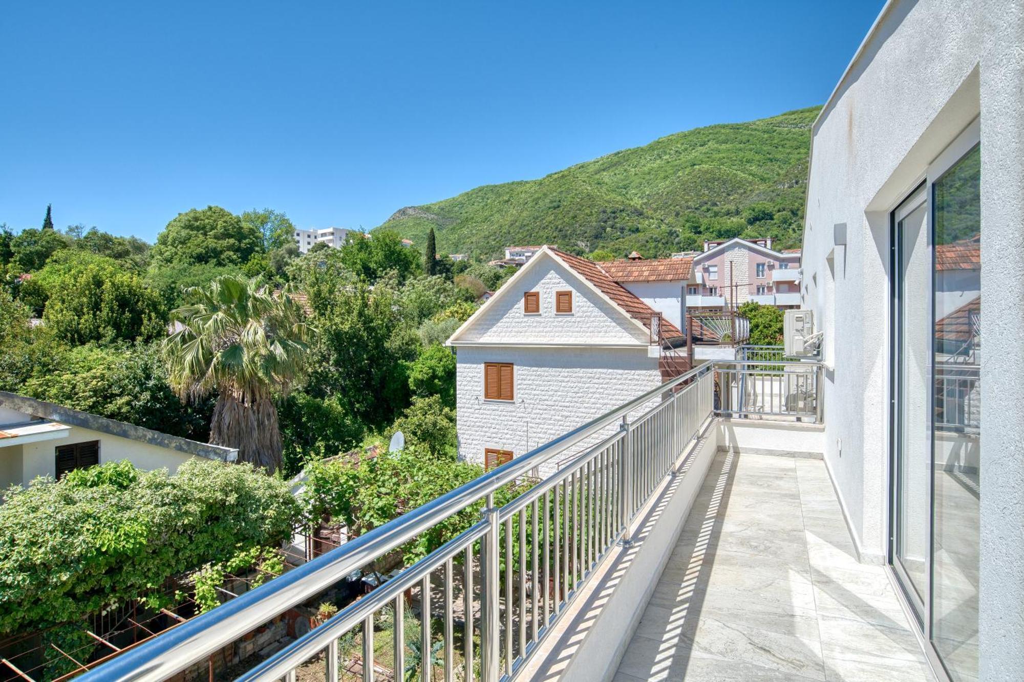 Apartments Ljubica แฮร์เซ็ก-โนวี ภายนอก รูปภาพ