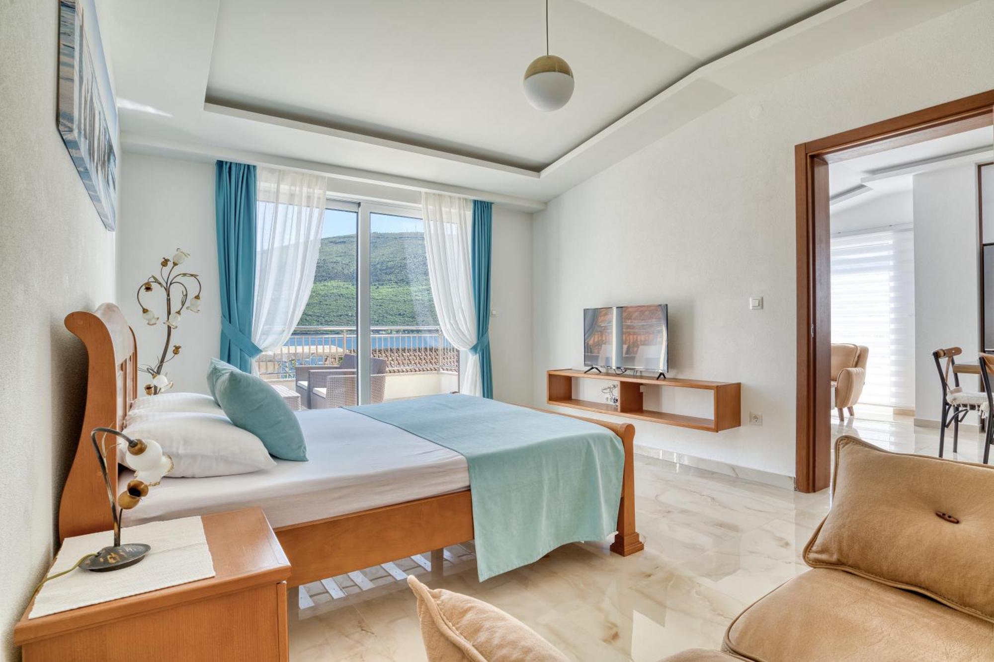Apartments Ljubica แฮร์เซ็ก-โนวี ภายนอก รูปภาพ