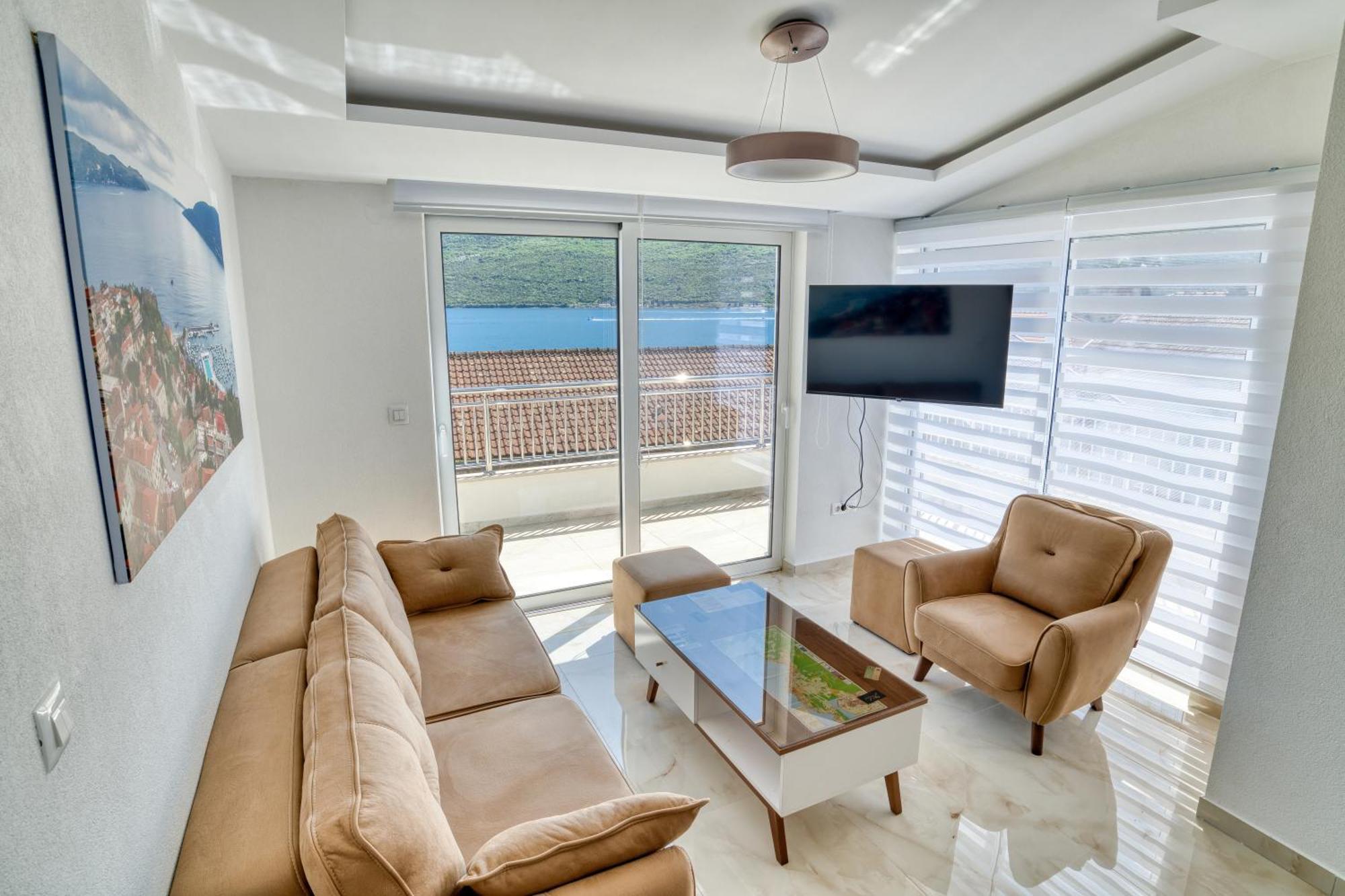 Apartments Ljubica แฮร์เซ็ก-โนวี ภายนอก รูปภาพ