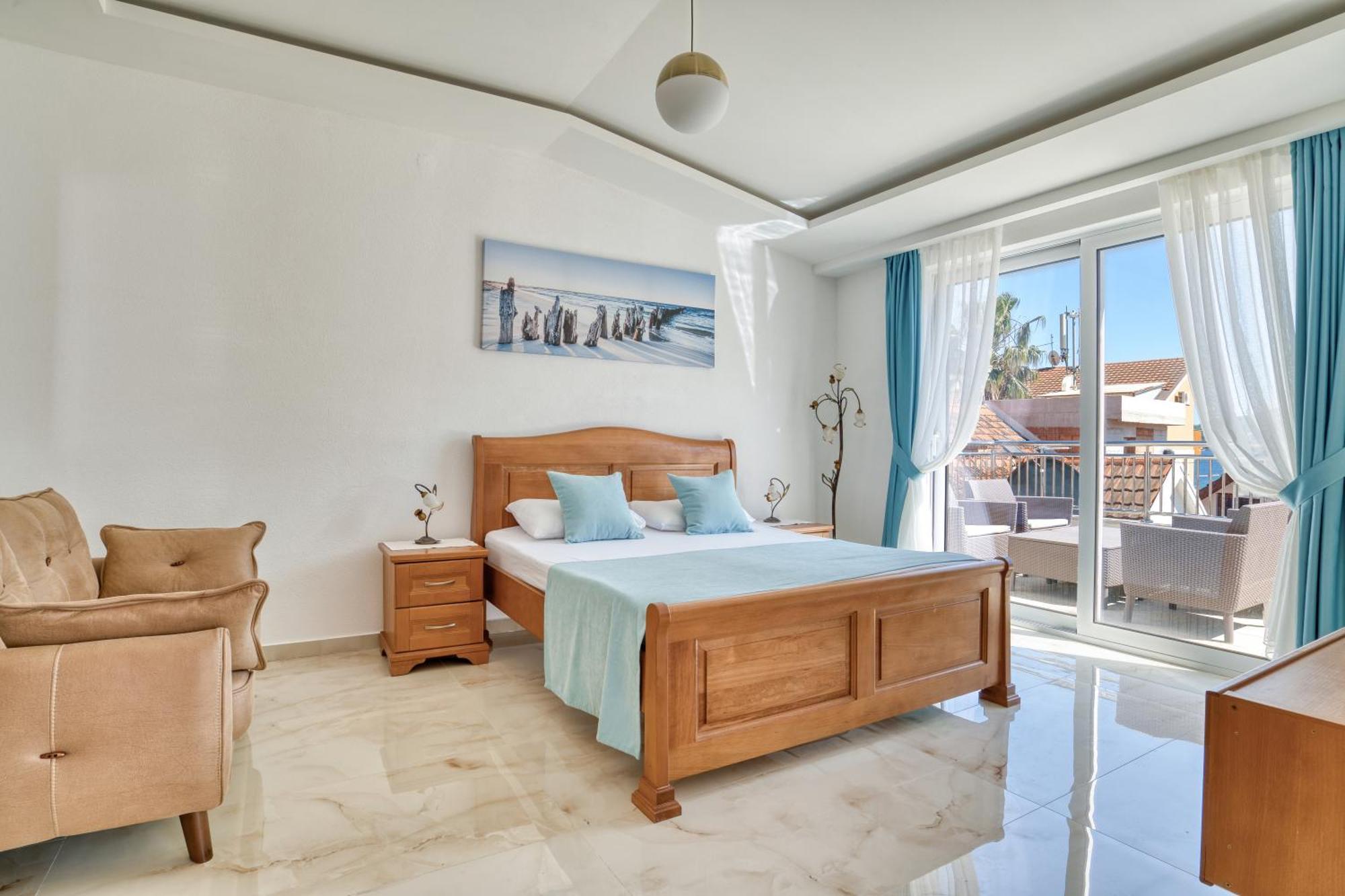 Apartments Ljubica แฮร์เซ็ก-โนวี ภายนอก รูปภาพ