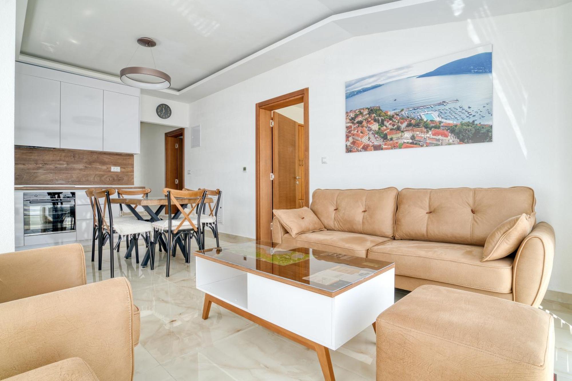Apartments Ljubica แฮร์เซ็ก-โนวี ภายนอก รูปภาพ