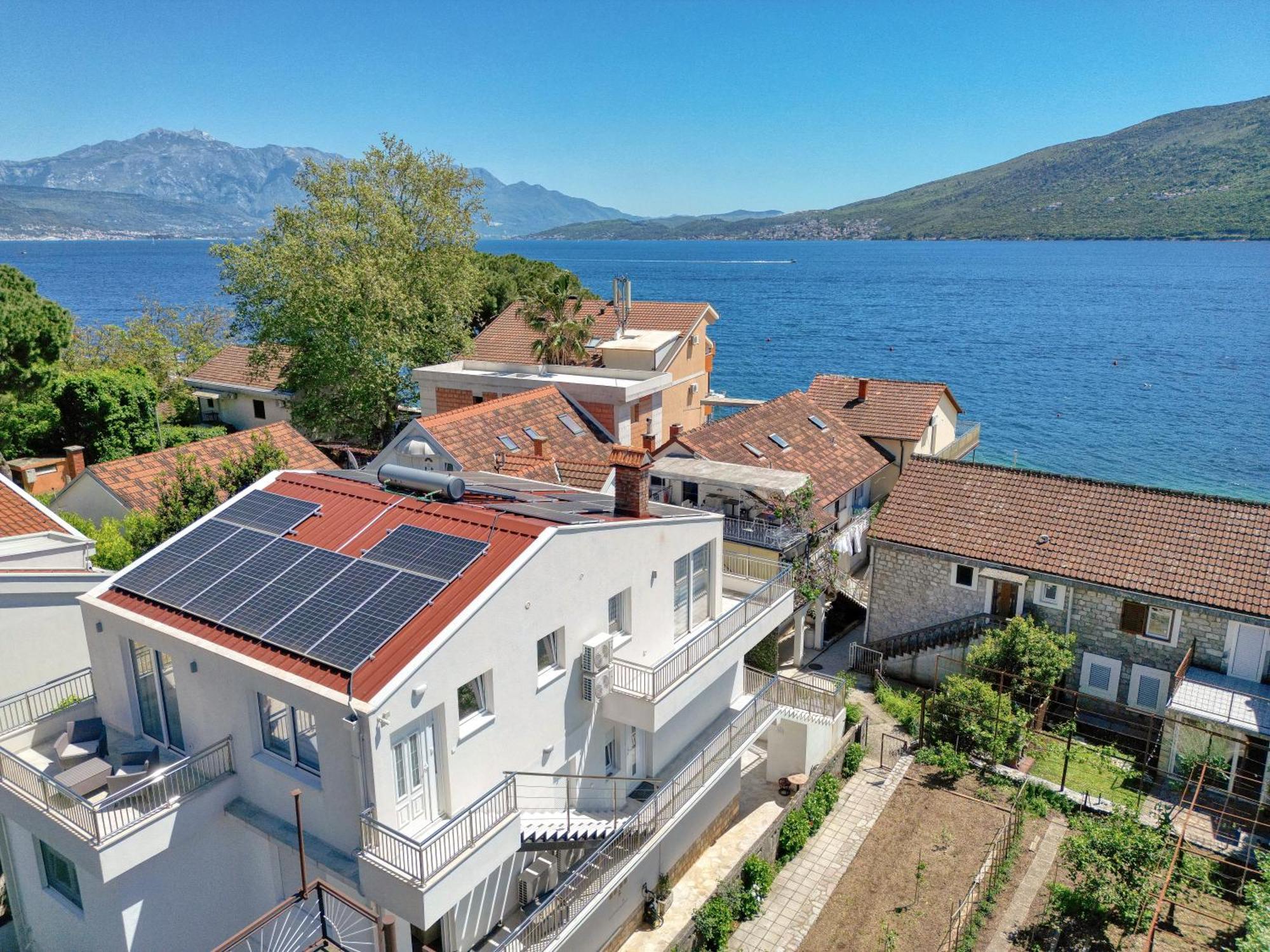 Apartments Ljubica แฮร์เซ็ก-โนวี ภายนอก รูปภาพ