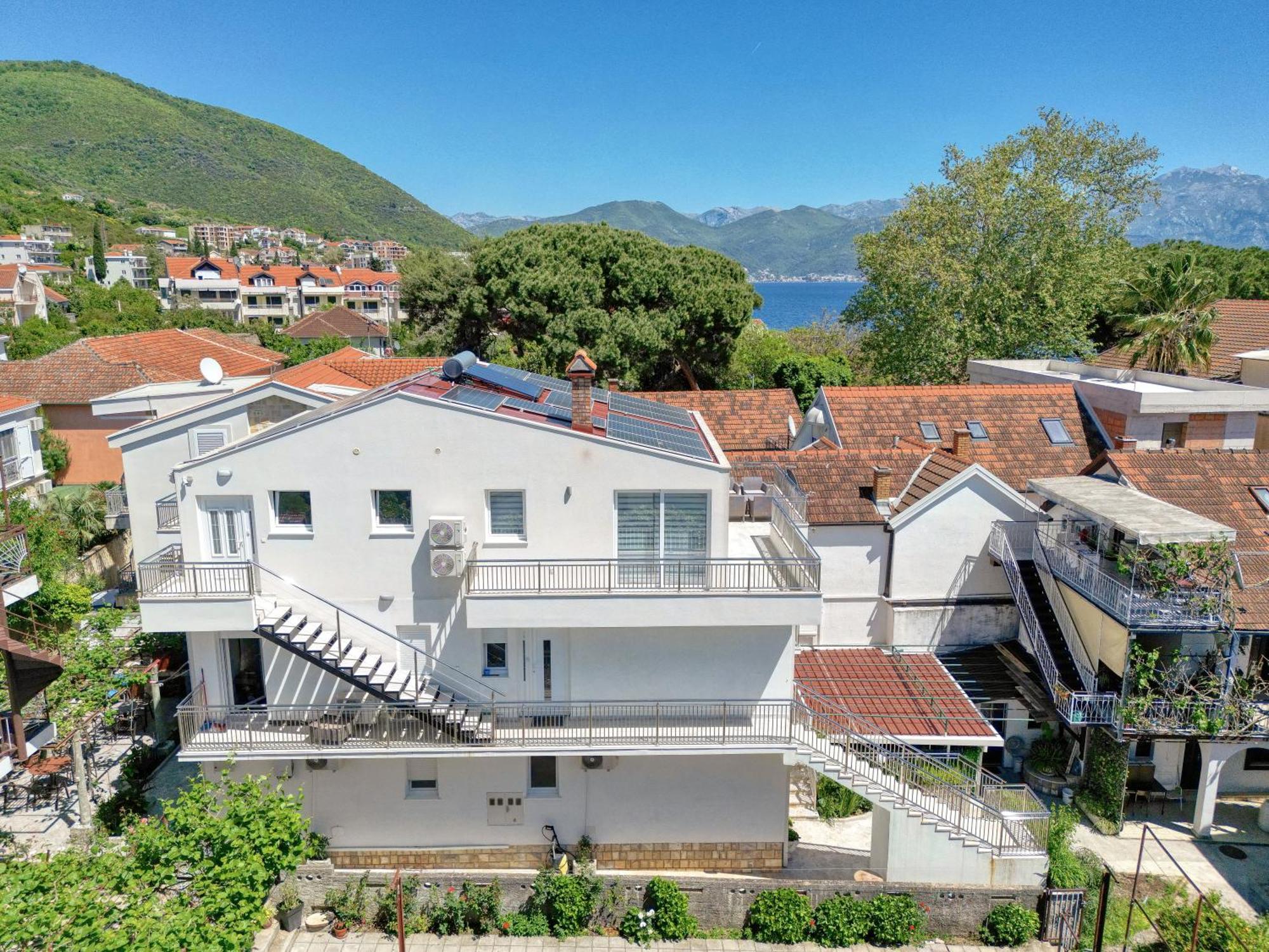 Apartments Ljubica แฮร์เซ็ก-โนวี ภายนอก รูปภาพ