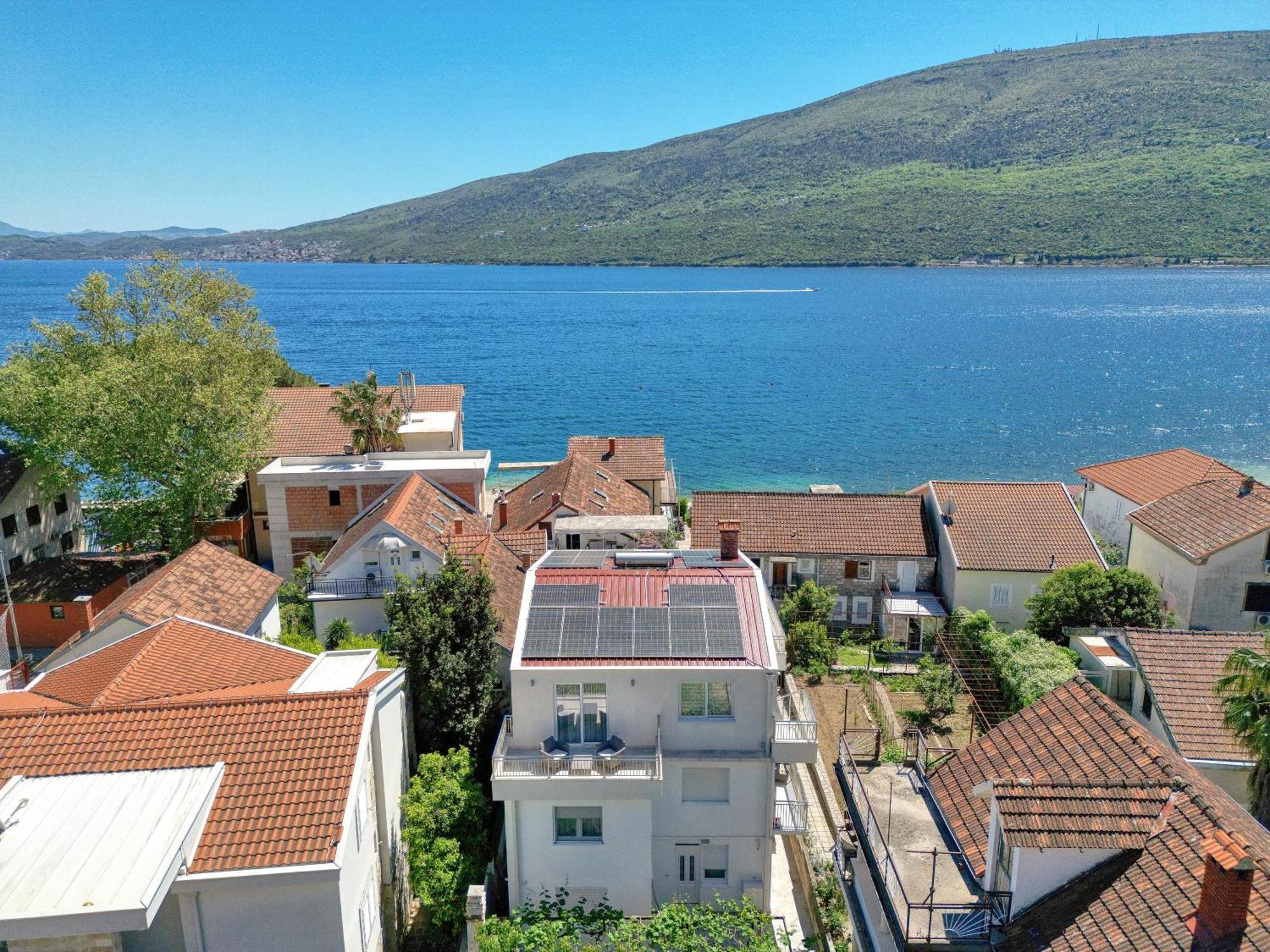 Apartments Ljubica แฮร์เซ็ก-โนวี ภายนอก รูปภาพ