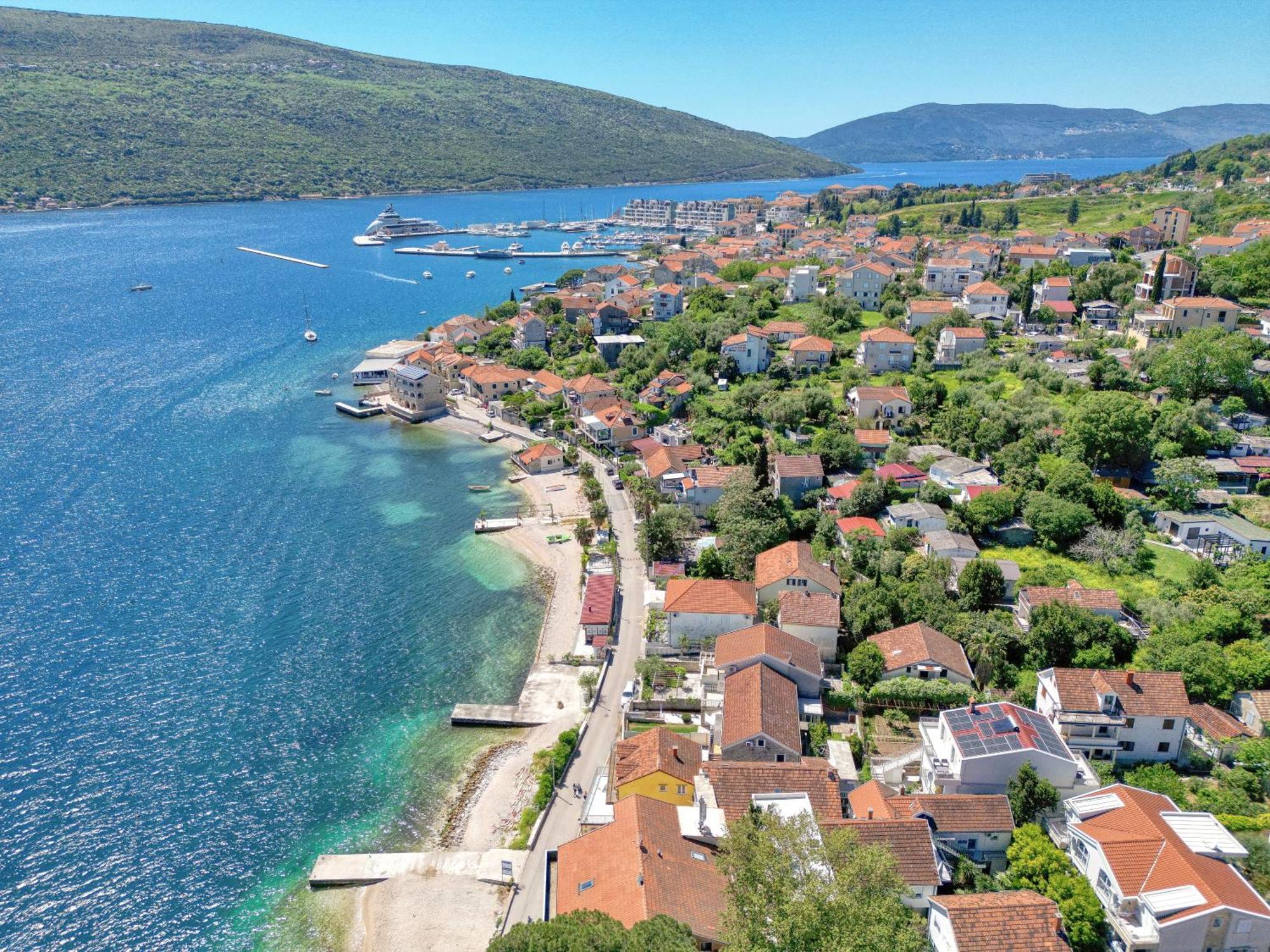 Apartments Ljubica แฮร์เซ็ก-โนวี ภายนอก รูปภาพ